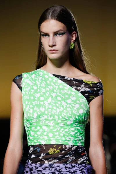 Look 67